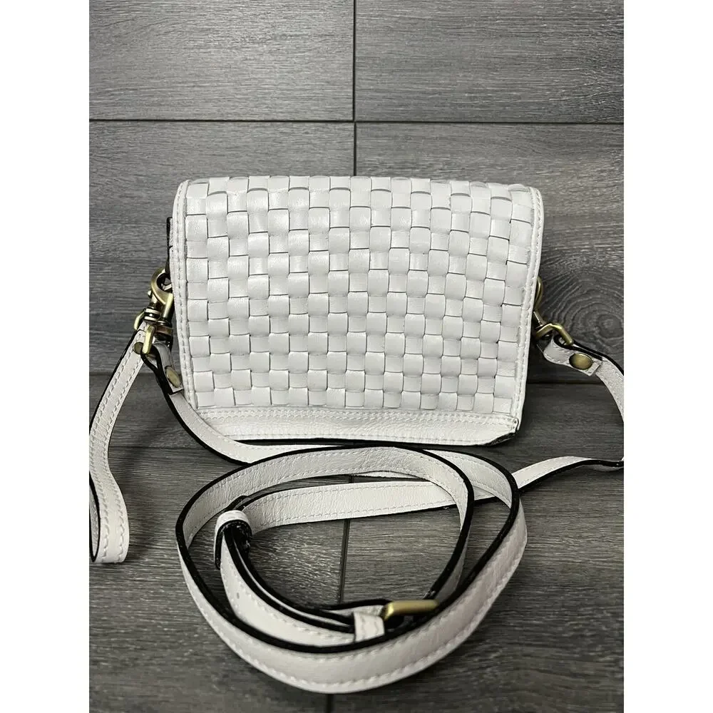 Patricia Nash Leather Washed Woven Atessa Crossbody white bag A377405